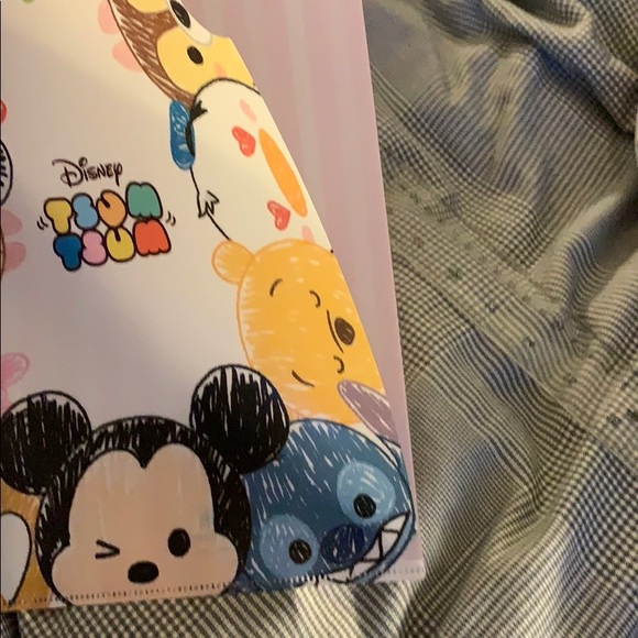 🆕 Disney Tsum Tsum Plastic Folder/Sleeve - Picture 4 of 4
